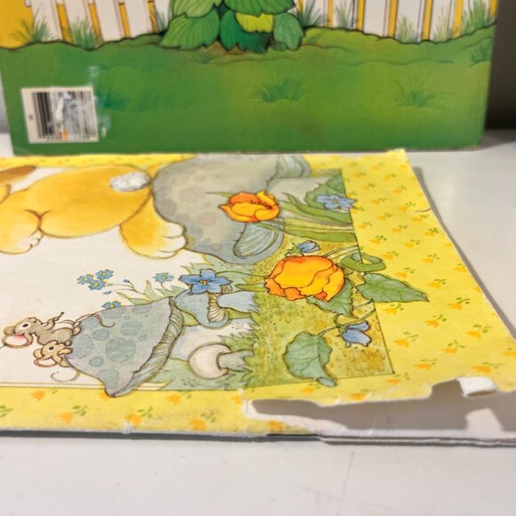 Kids' Easter Paperback&Activity Book Bundle "How Peter Cottontail Got His Name" - Picture 4 of 13